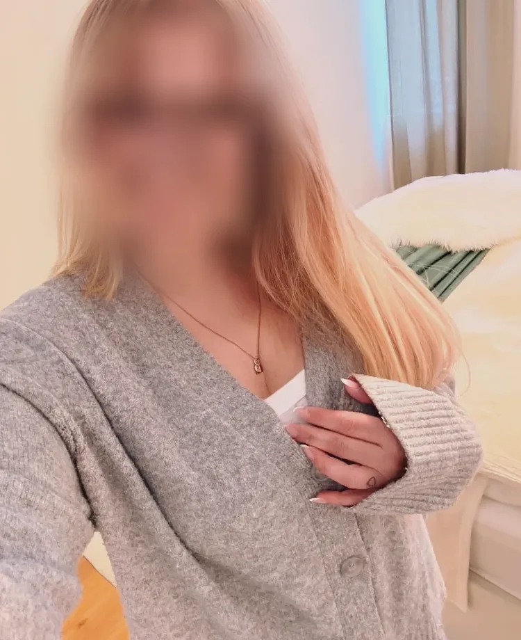Camilla, 36 anni