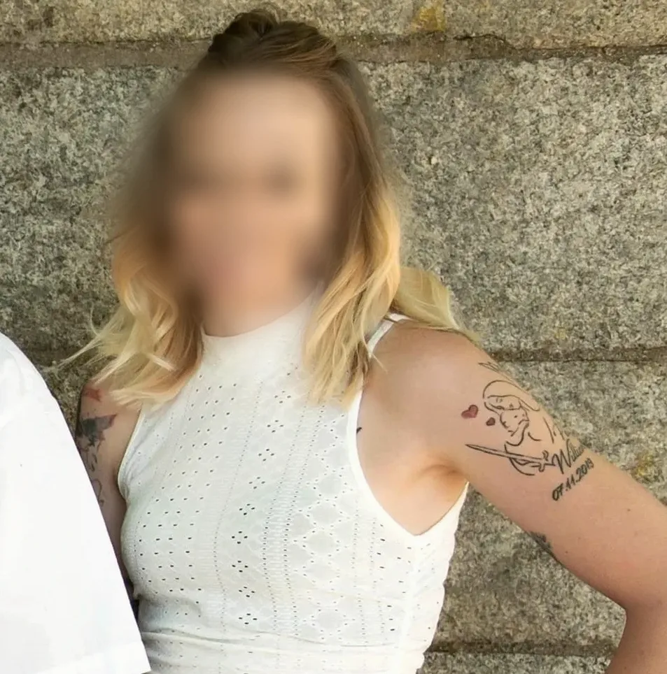 Rebecca, 32 anni